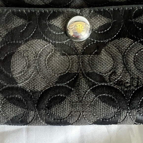 Coach Gramercy Signature Stitch OP Art Accordion Zip Wallet Rare - Picture 4 of 6